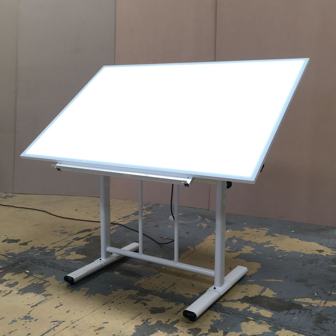 Traditional artwork light box